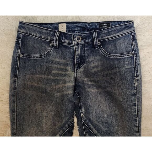 Volcom Pistol Leggings Jeans Womens Size 27 US 5 Blue Denim Casual Pants - Picture 3 of 10